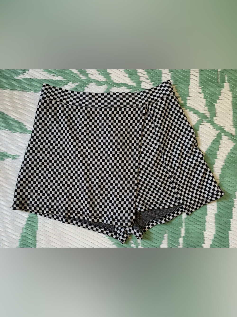 Altard state checkered skorts sz medium